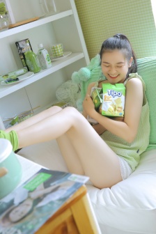 颜冠英电影